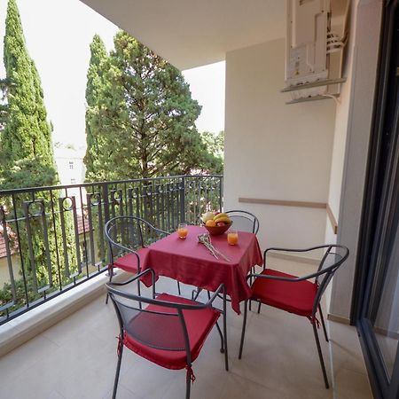 Pine 1 Apartment In The Center Trebinje Exterior photo